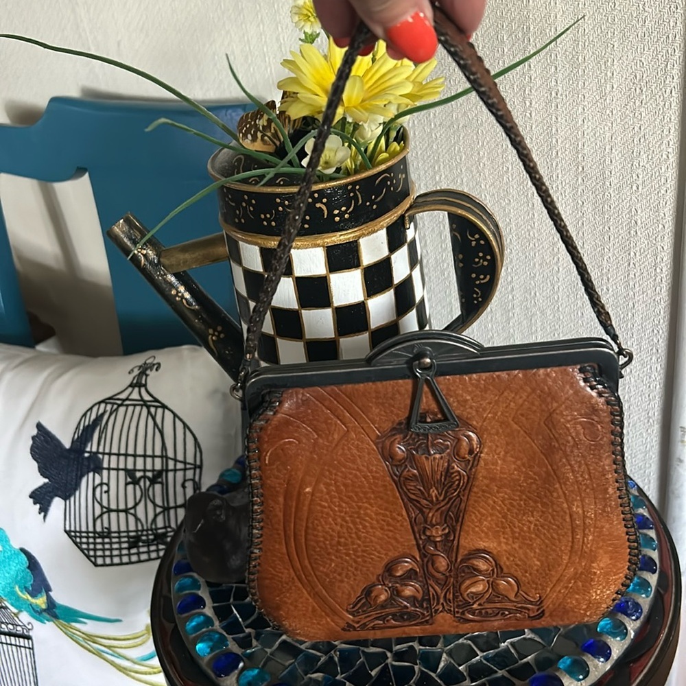 Antique 1920’s Art Nouveau Tooled LEATHER PURSE Arts and Craft